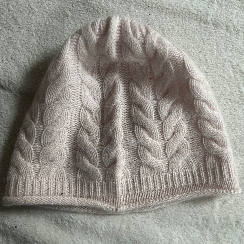 100% Cashmere Hat